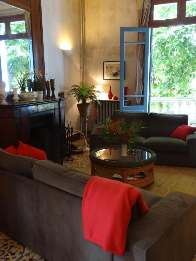 Les Remparts Bed & Breakfast Capestang Eksteriør bilde