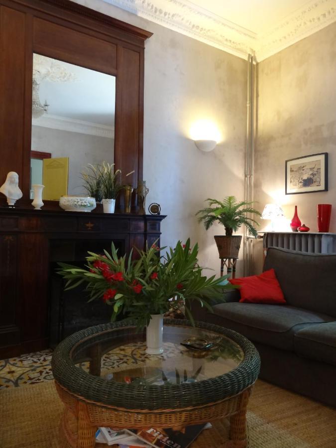 Les Remparts Bed & Breakfast Capestang Eksteriør bilde